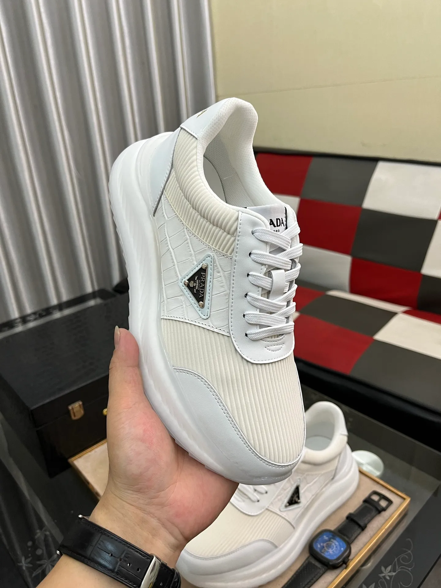 Men's shoes 💰458⌚️⌚️[PRADA] Prada Hong Kong counter casual shoes, counter quality, high-quality workmanship, uppers made of imported breathable fly-knit mesh fabric, comfortable and breathable lining, original air-cushion elastic outsole, casual fashion, high-end quality, size: 38-444️⃣Colors available